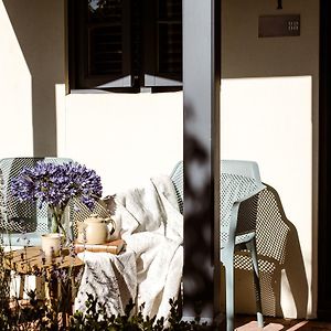 One-Bedroom Studio